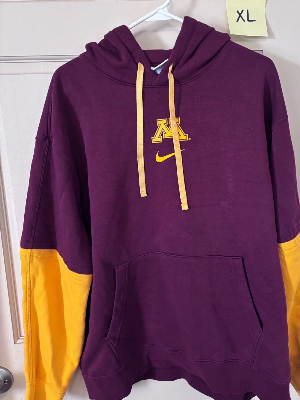 Nike MINNESOTA GOLDEN GOPHERS Sideline Club Fleece Hoodie